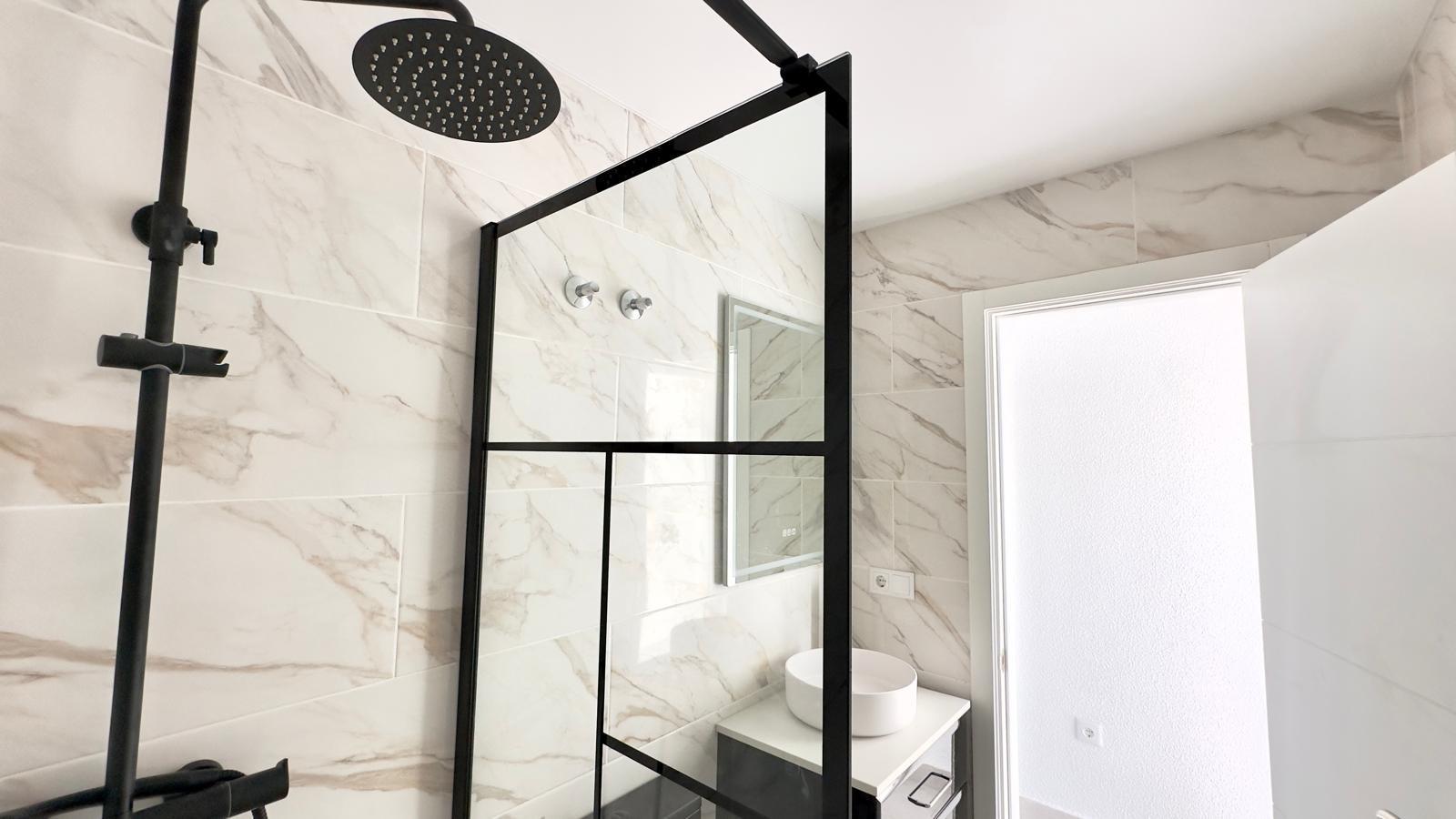 3 Bed, 1 Bath, HouseFor Sale, Torrevieja, Alicante