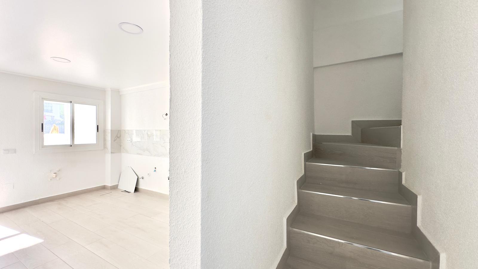 3 Bed, 1 Bath, HouseFor Sale, Torrevieja, Alicante