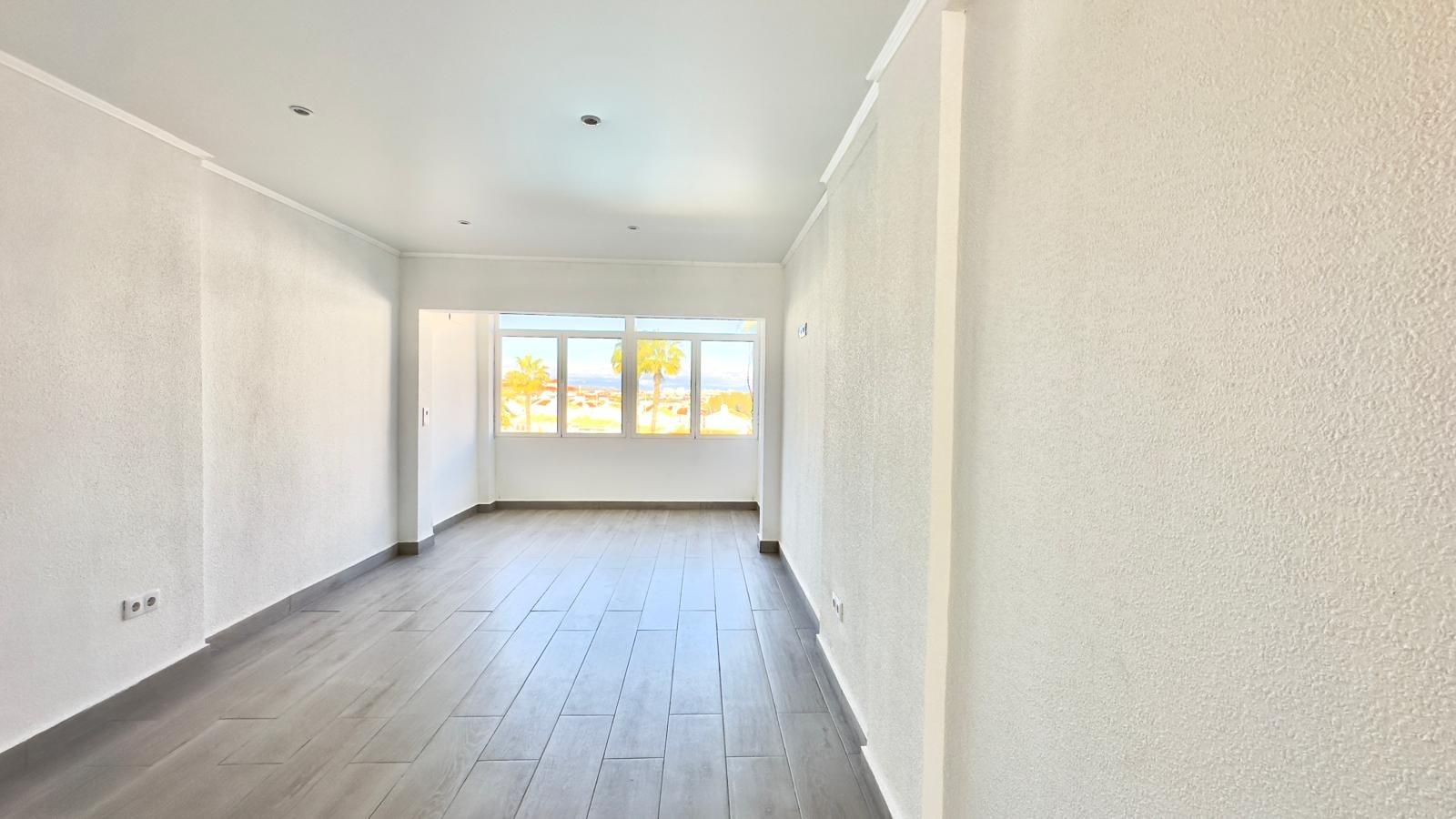 3 Bed, 1 Bath, HouseFor Sale, Torrevieja, Alicante