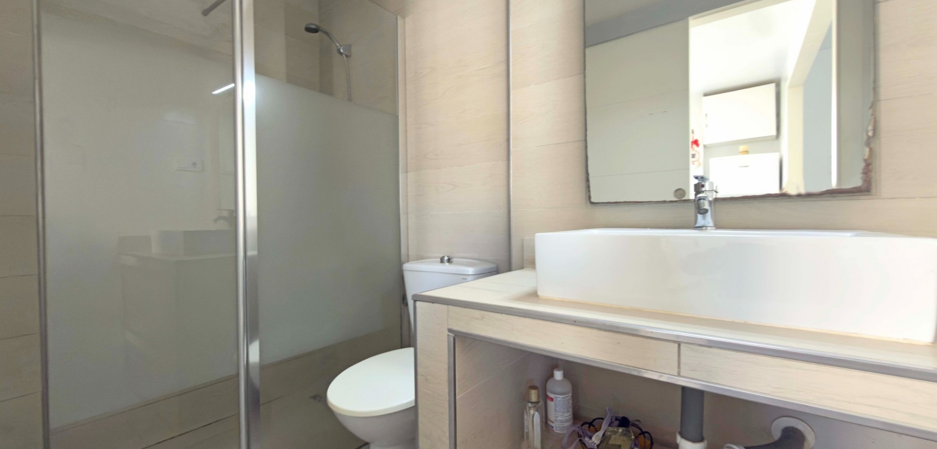 1 Bed, 1 Bath, ApartmentFor Sale, Torrevieja, Alicante