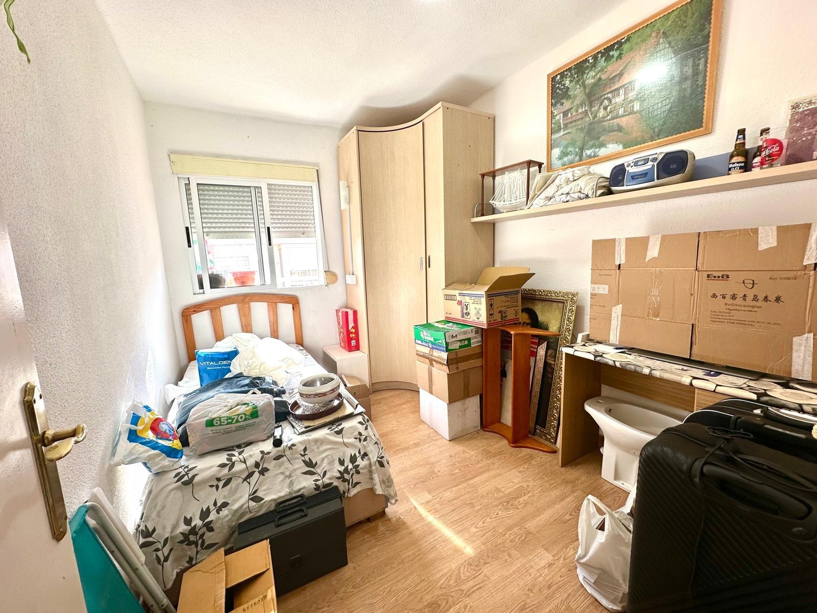 3 Bed, 1 Bath, ApartmentFor Sale, Torrevieja, Alicante