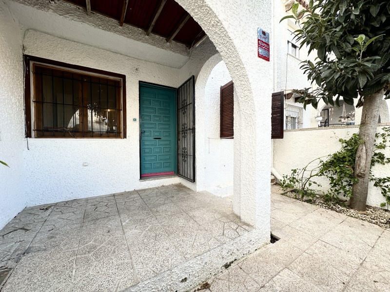 2 Bed, 1 Bath, HouseFor Sale, Torrevieja, Alicante