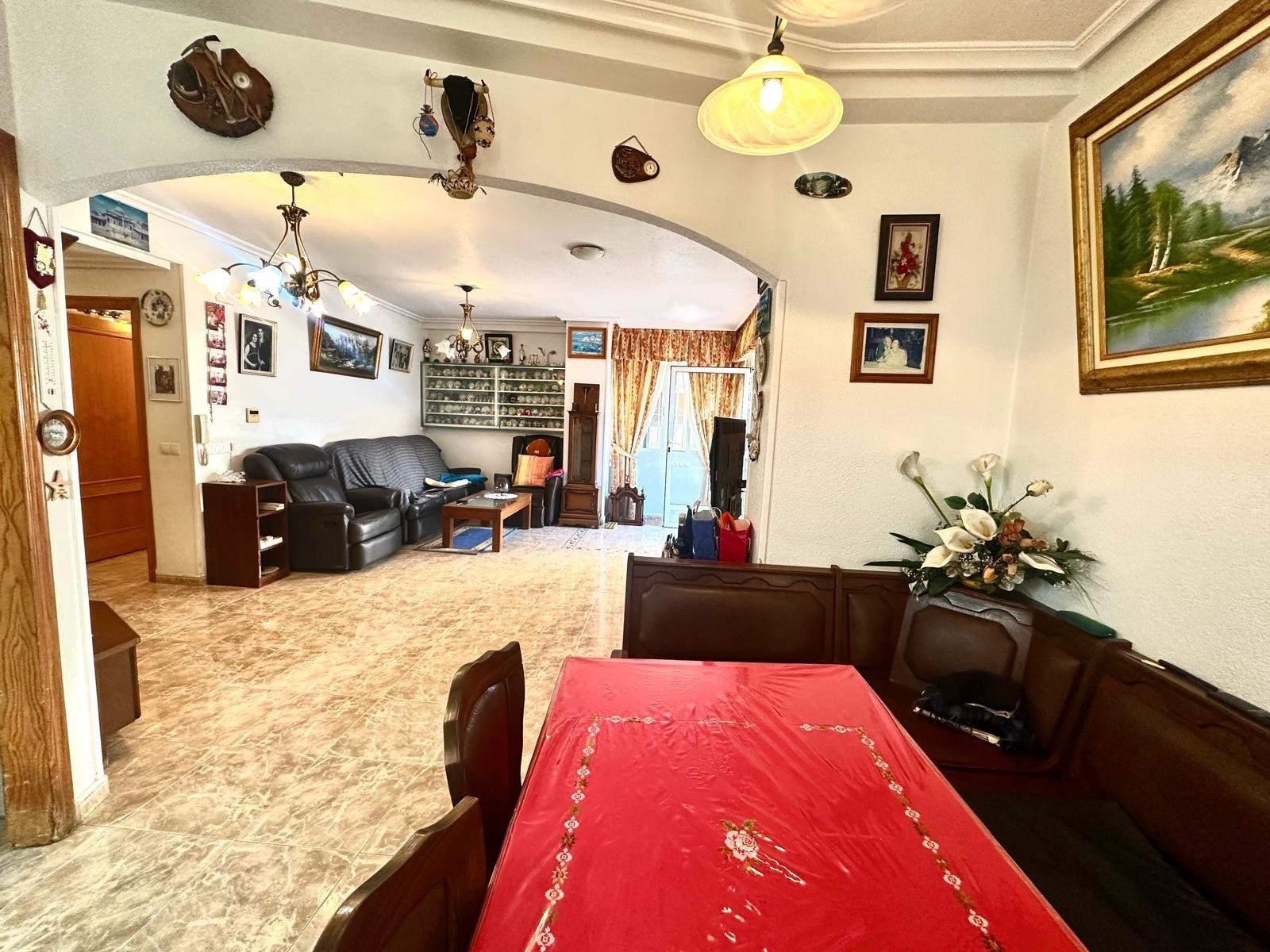 3 Bed, 2 Bath, ApartmentFor Sale, Torrevieja, Alicante