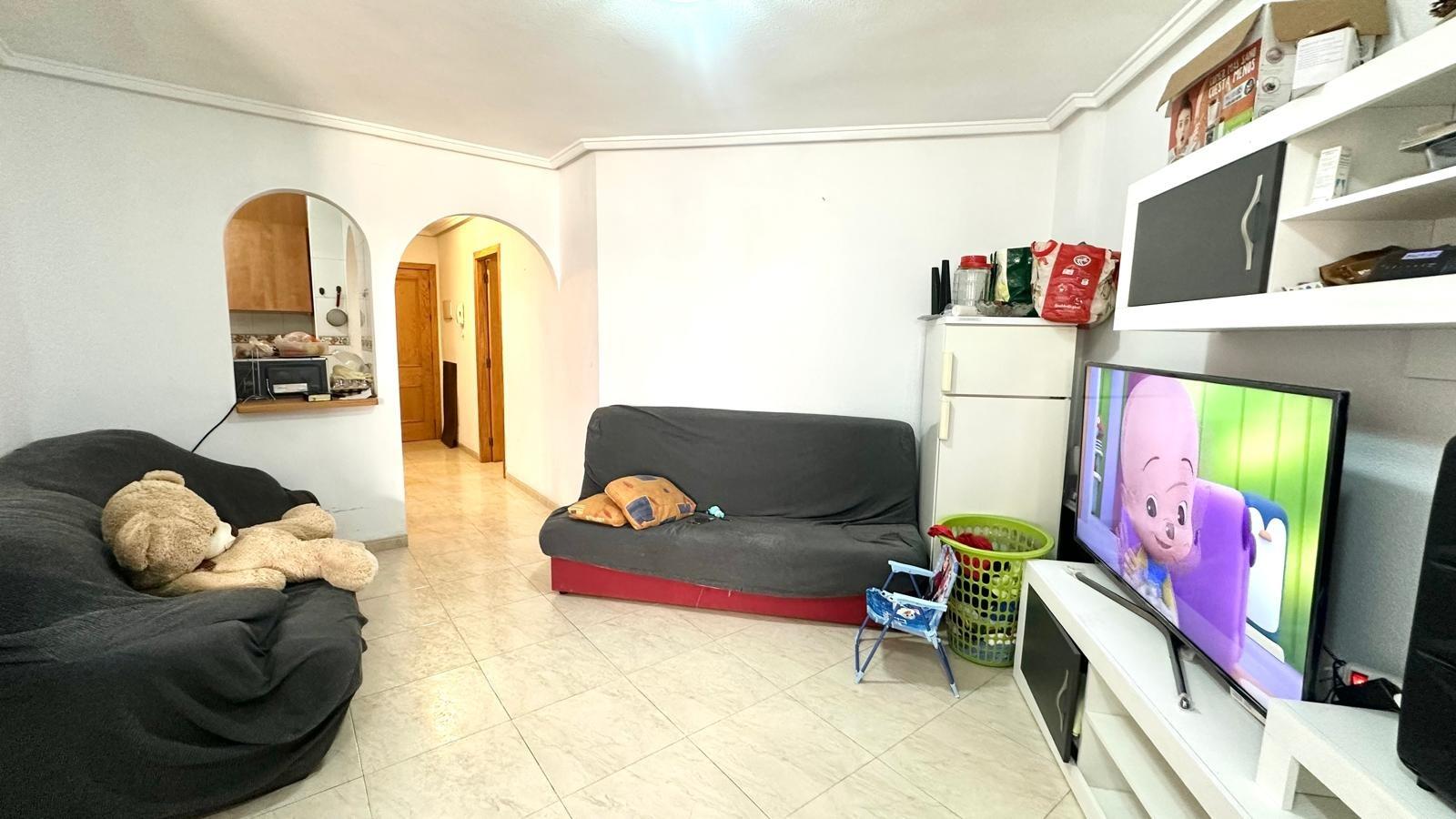 2 Bed, 1 Bath, ApartmentFor Sale, Torrevieja, Alicante