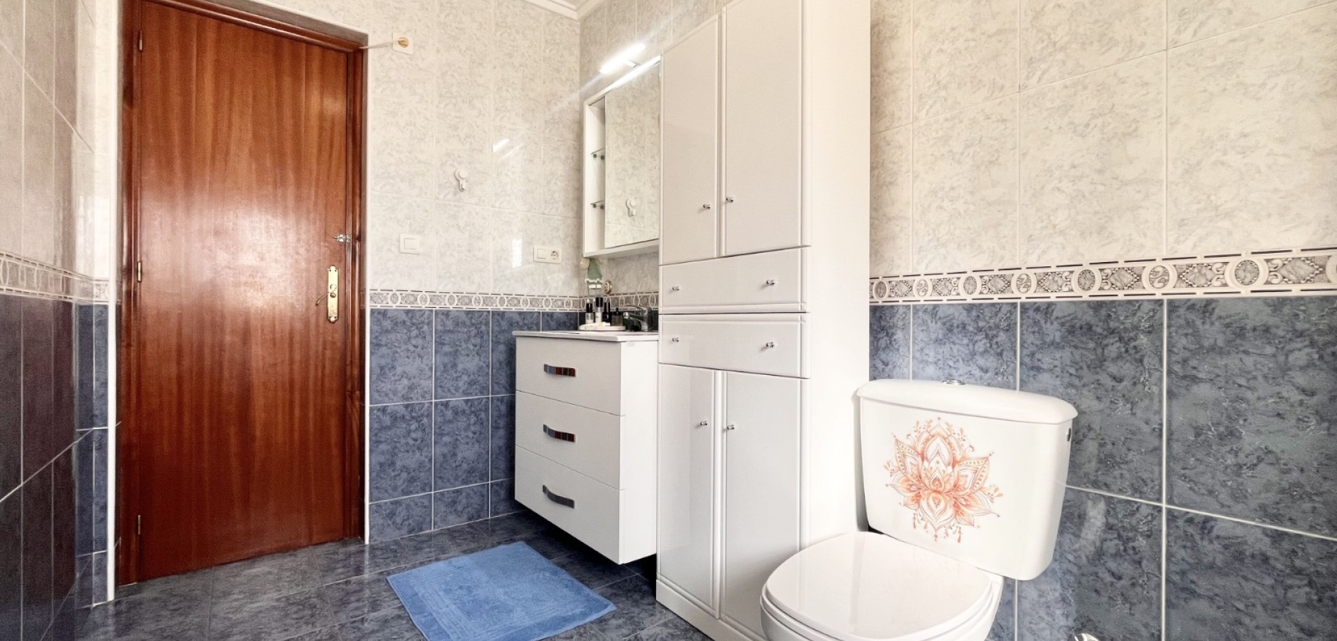 3 Bed, 2 Bath, HouseFor Sale, Torrevieja, Alicante