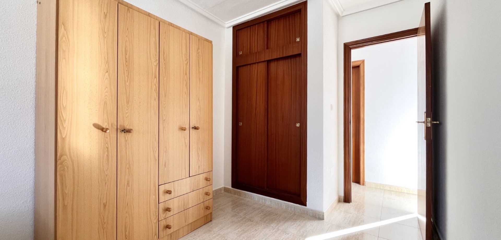 3 Bed, 2 Bath, HouseFor Sale, Torrevieja, Alicante