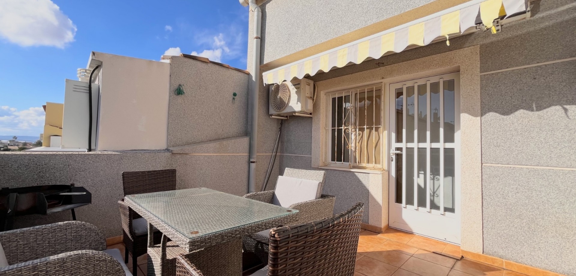 3 Bed, 2 Bath, HouseFor Sale, Torrevieja, Alicante
