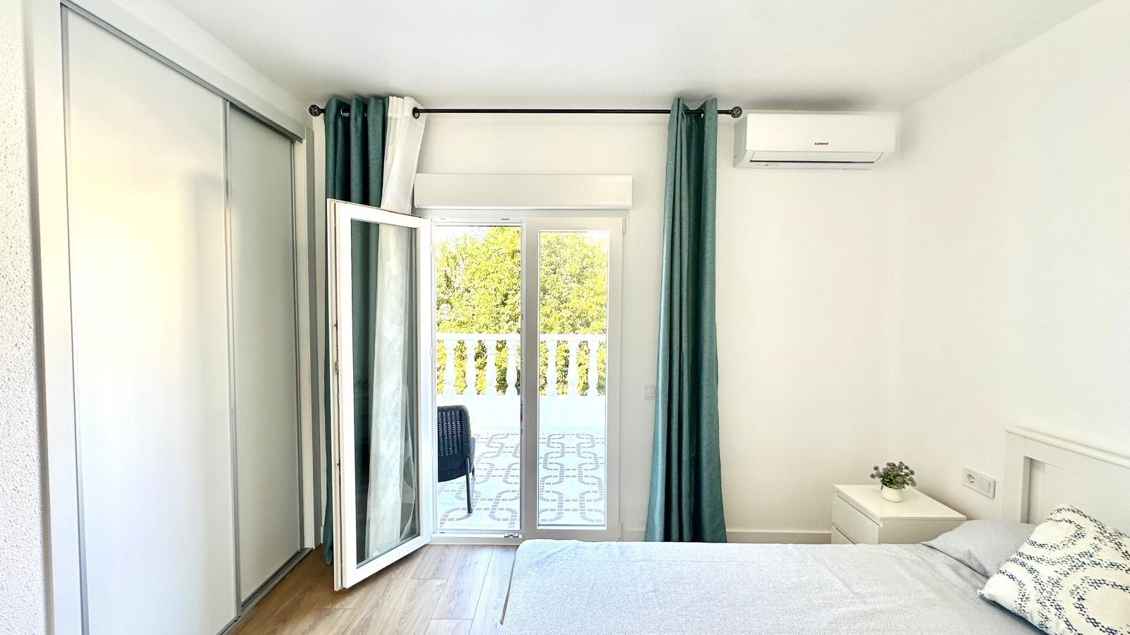 3 Bed, 2 Bath, HouseFor Sale, Torrevieja, Alicante