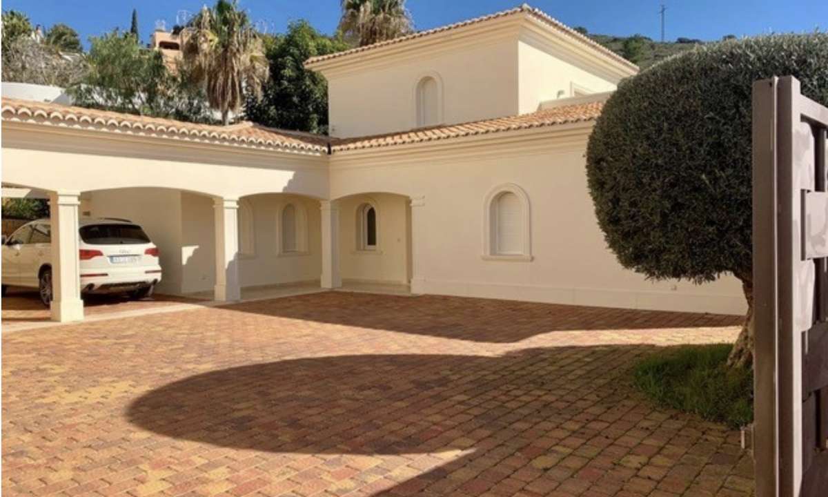 4 Bed, 4 Bath, HouseFor Sale, Moraira, Alicante