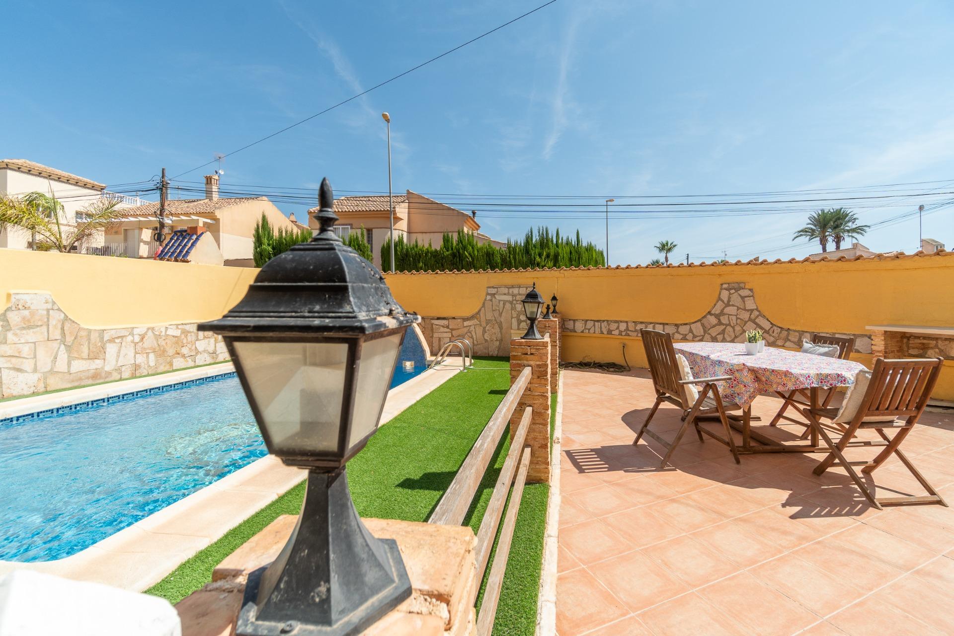 5 Bed, 3 Bath, HouseFor Sale, Orihuela Costa, Alicante