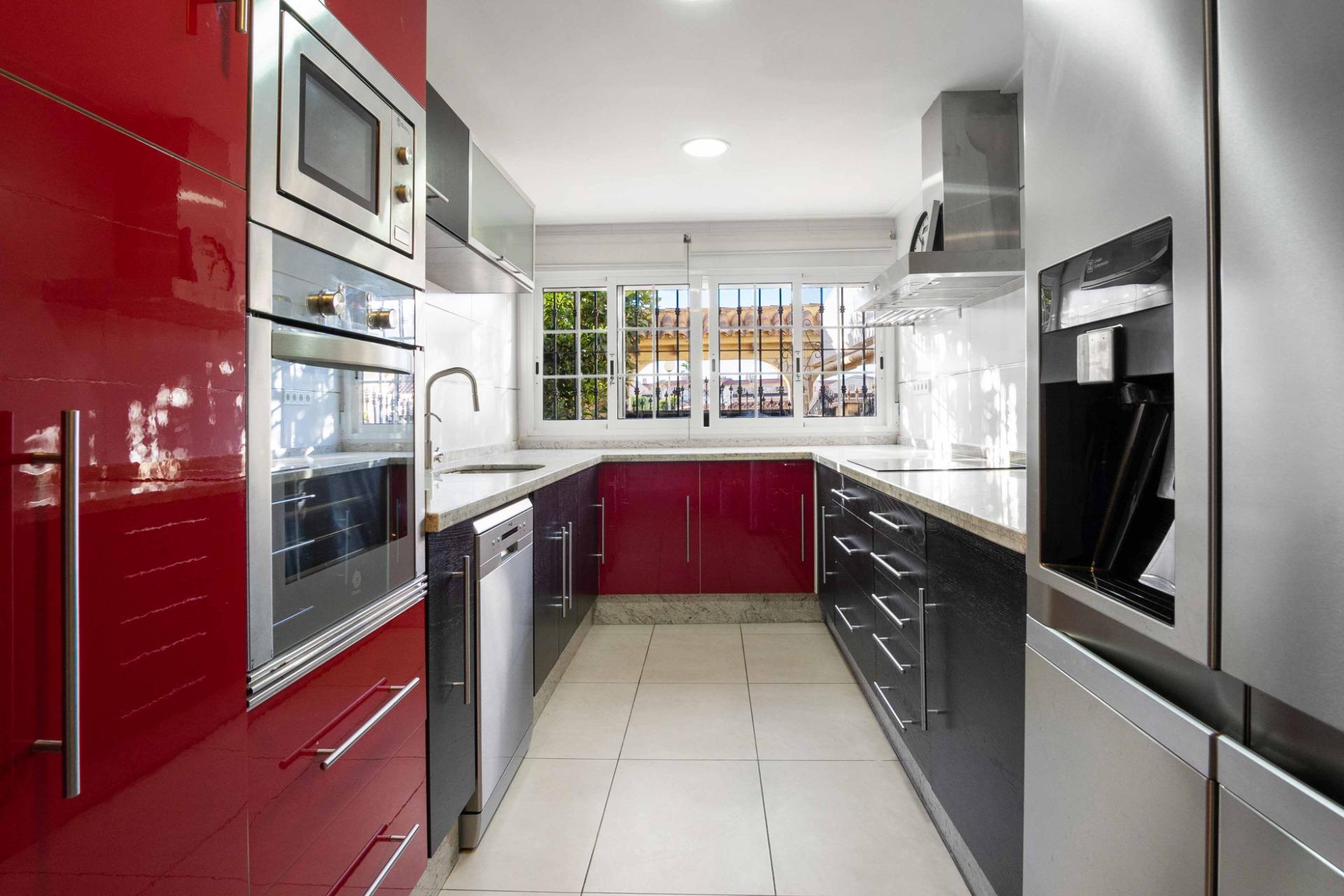 5 Bed, 3 Bath, HouseFor Sale, Orihuela Costa, Alicante