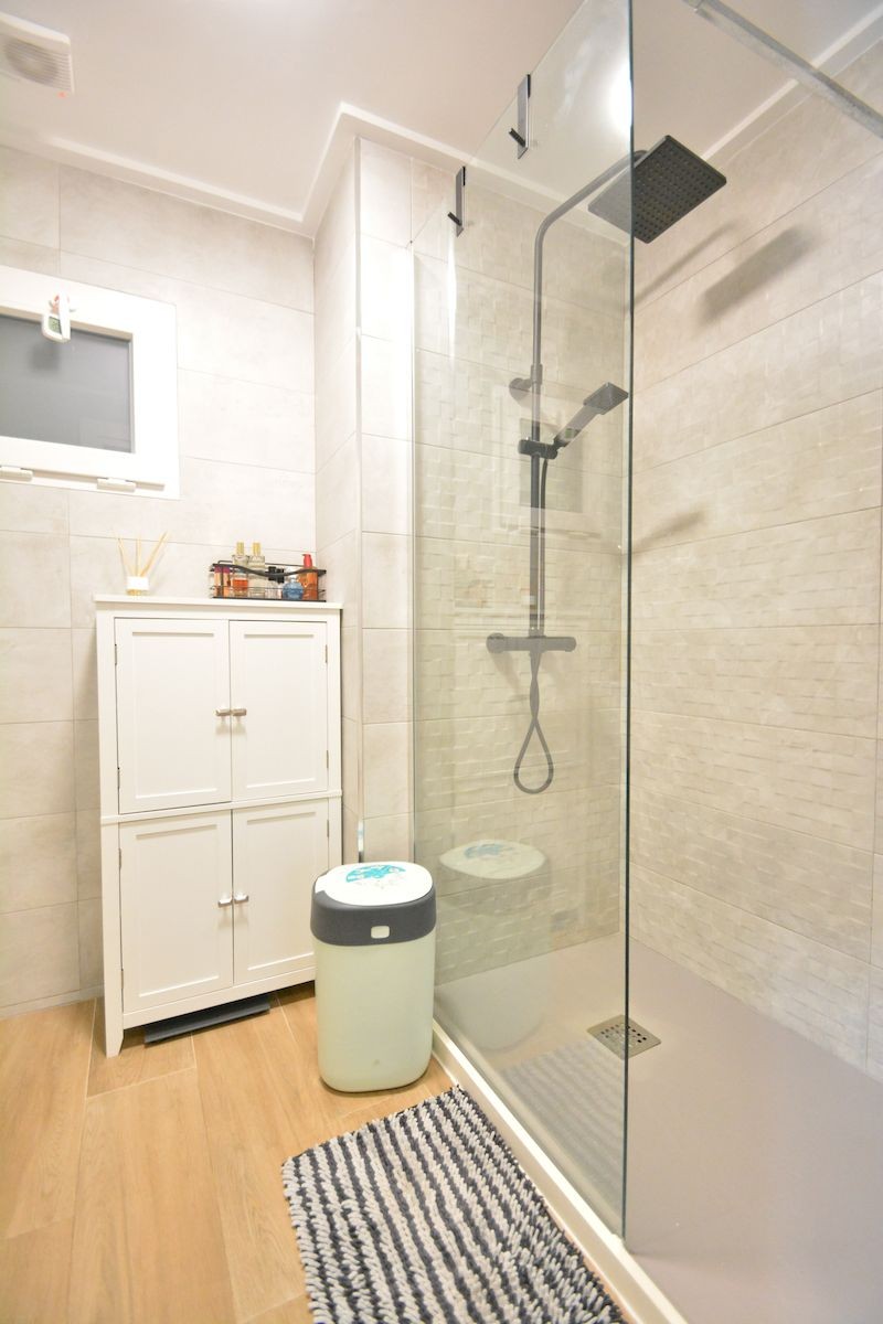 3 Bed, 2 Bath, ApartmentFor Sale, Guardamar Del Segura, Alicante