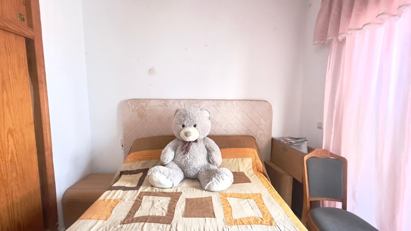 2 Bed, 1 Bath, ApartmentFor Sale, Torrevieja, Alicante