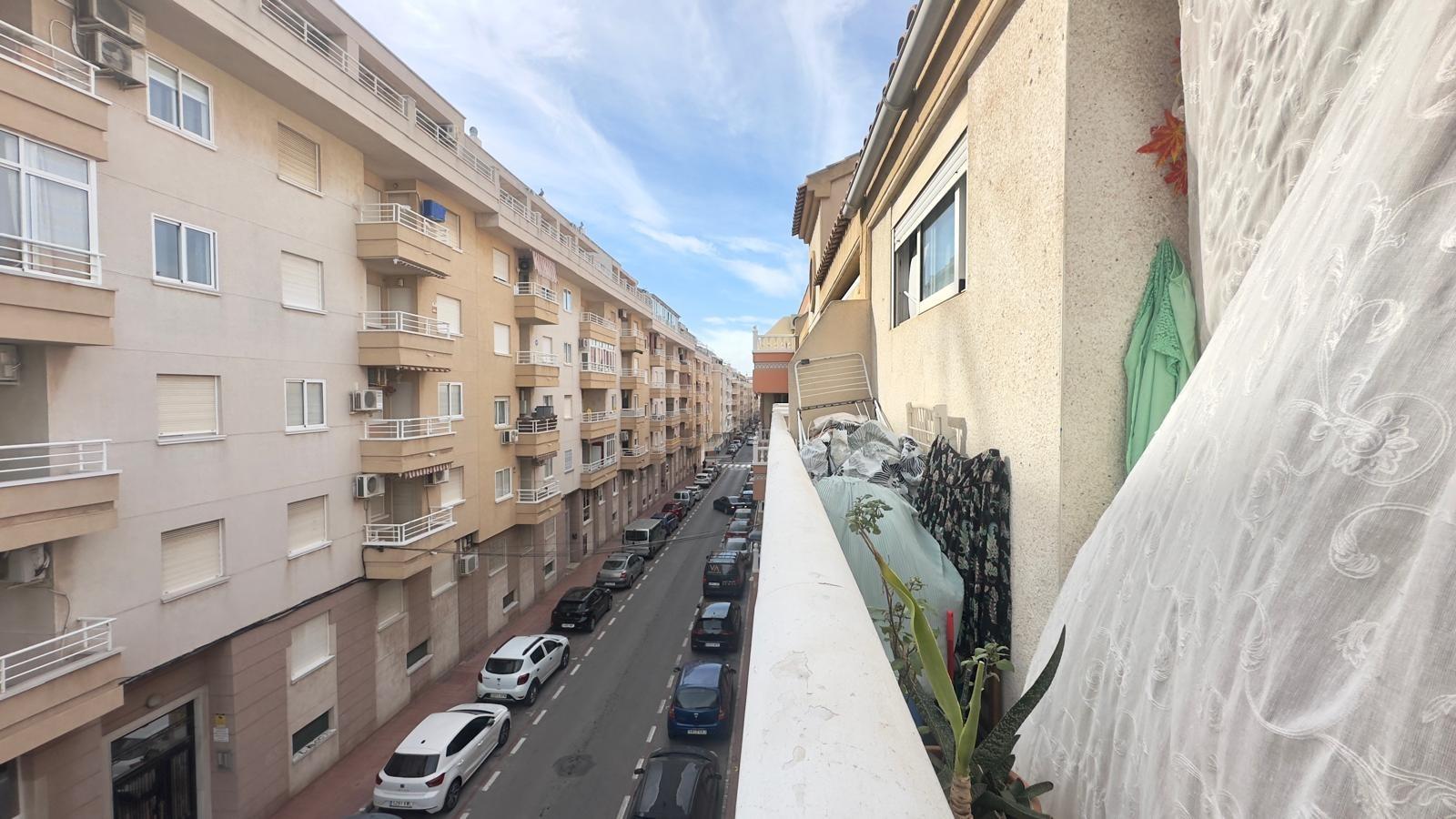 2 Bed, 1 Bath, ApartmentFor Sale, Torrevieja, Alicante