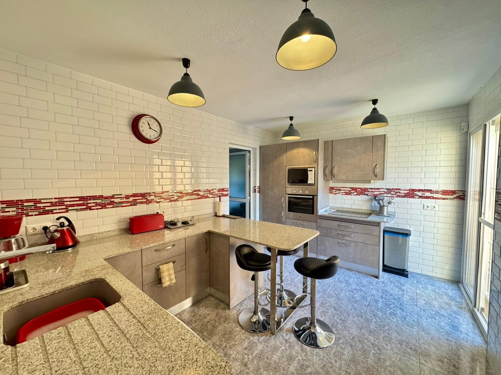 3 Bed, 2 Bath, HouseFor Sale, Torrevieja, Alicante