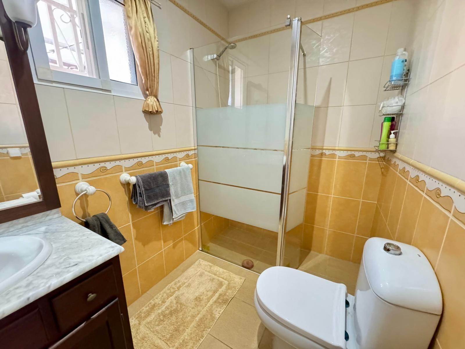 3 Bed, 2 Bath, HouseFor Sale, Torrevieja, Alicante