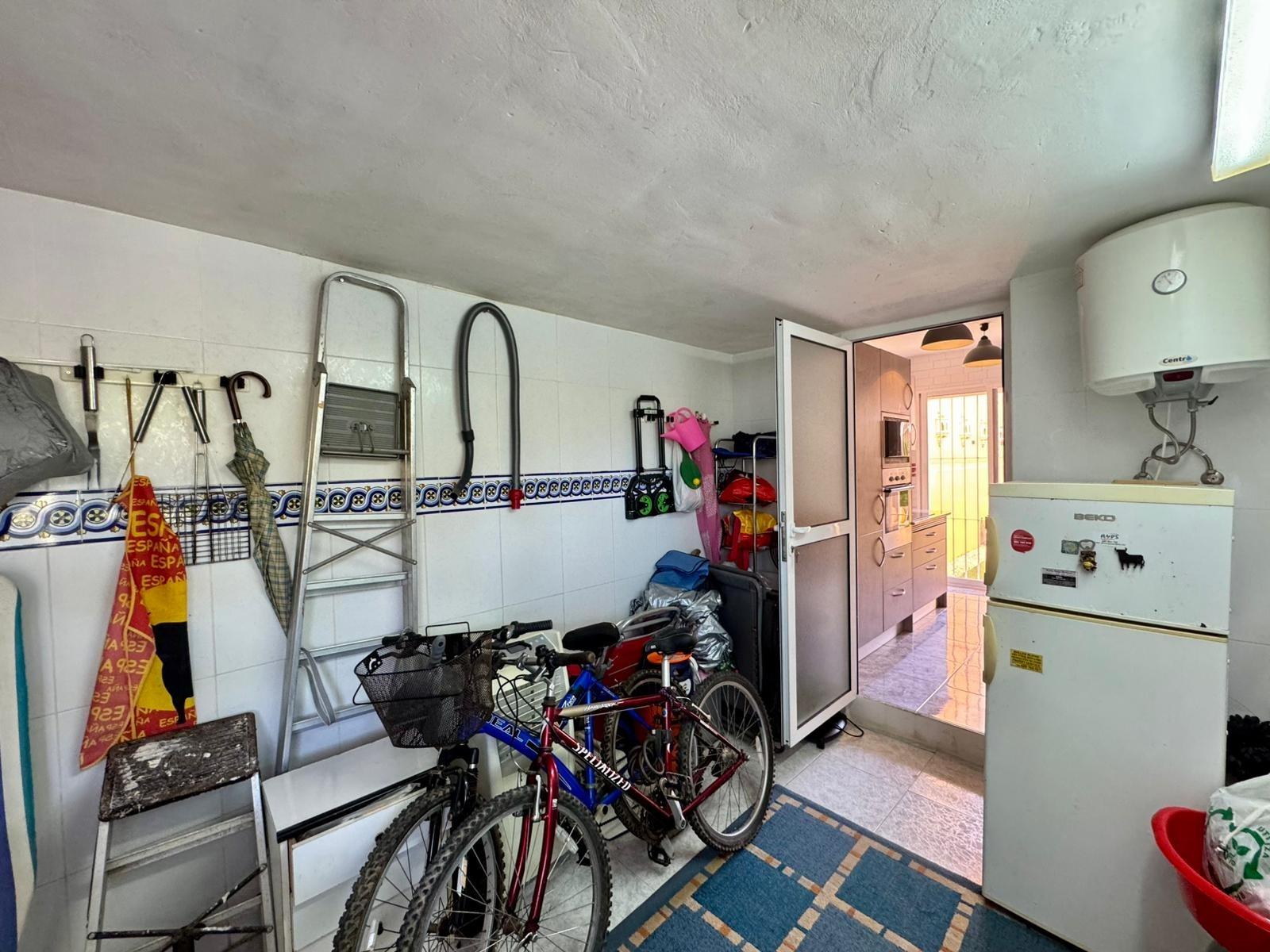 3 Bed, 2 Bath, HouseFor Sale, Torrevieja, Alicante