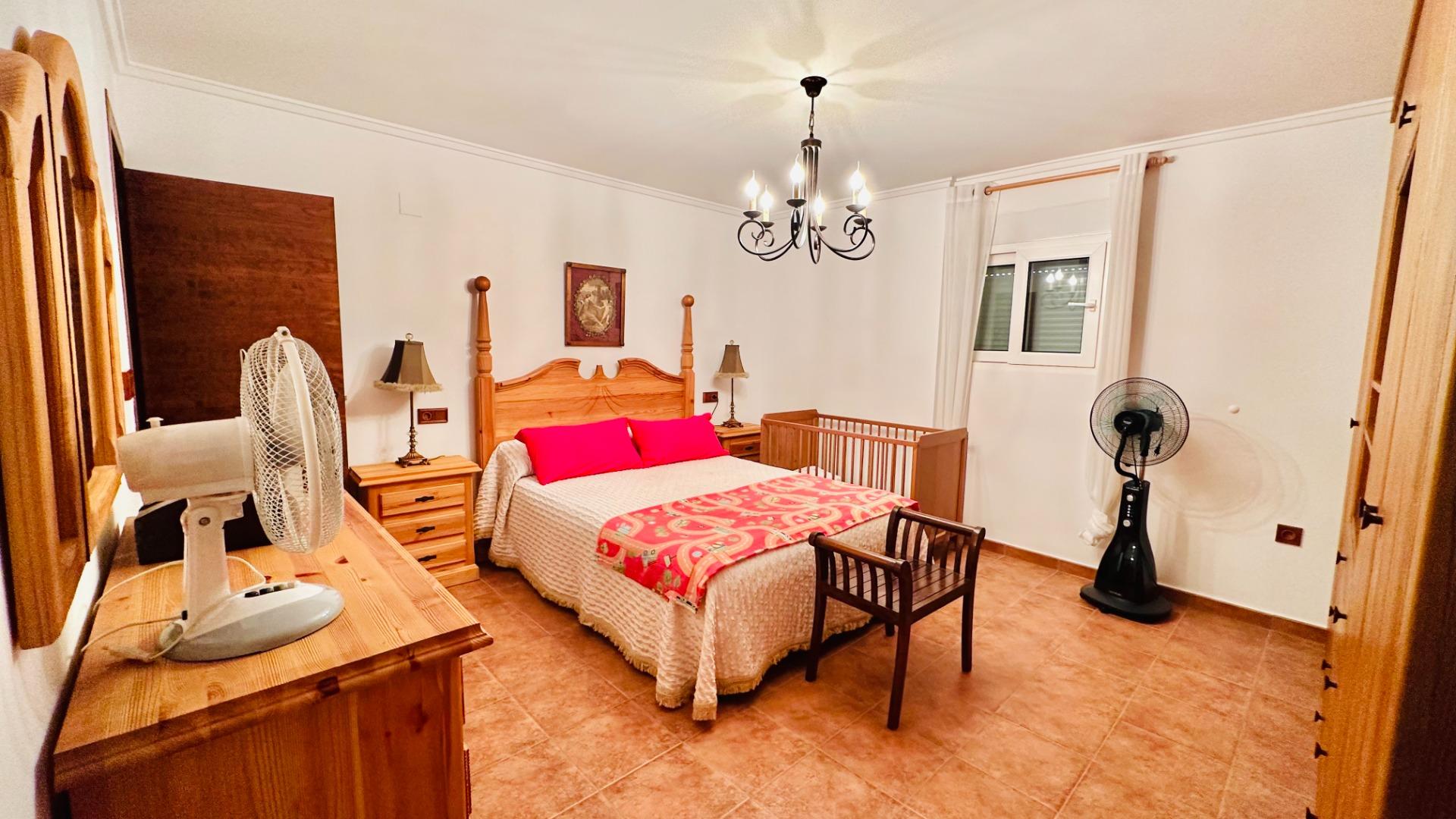 5 Bed, 3 Bath, HouseFor Sale, Orihuela, Alicante