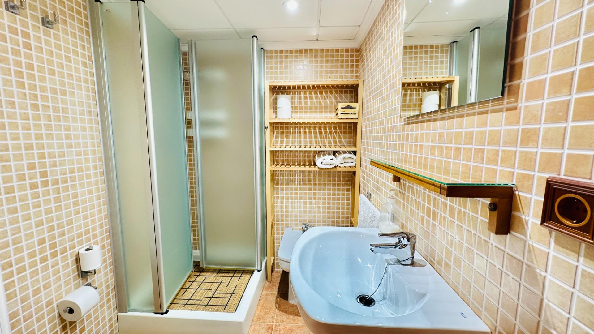 5 Bed, 3 Bath, HouseFor Sale, Orihuela, Alicante