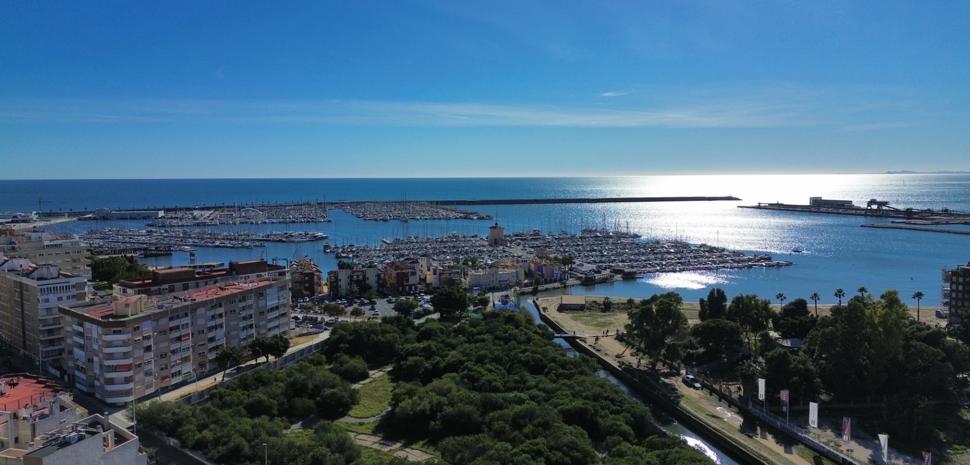 3 Bed, 2 Bath, ApartmentFor Sale, Torrevieja, Alicante