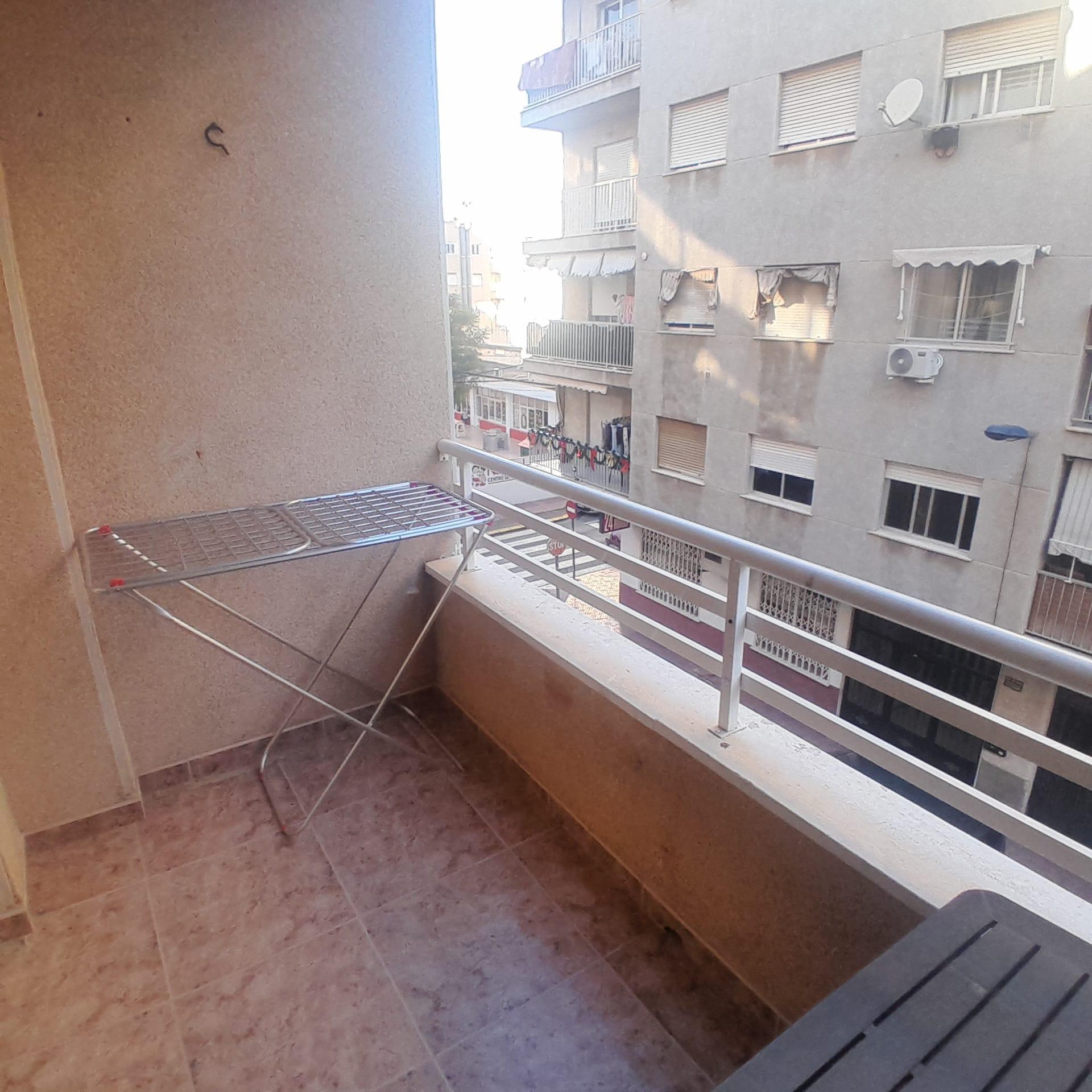 2 Bed, 1 Bath, ApartmentFor Sale, Torrevieja, Alicante