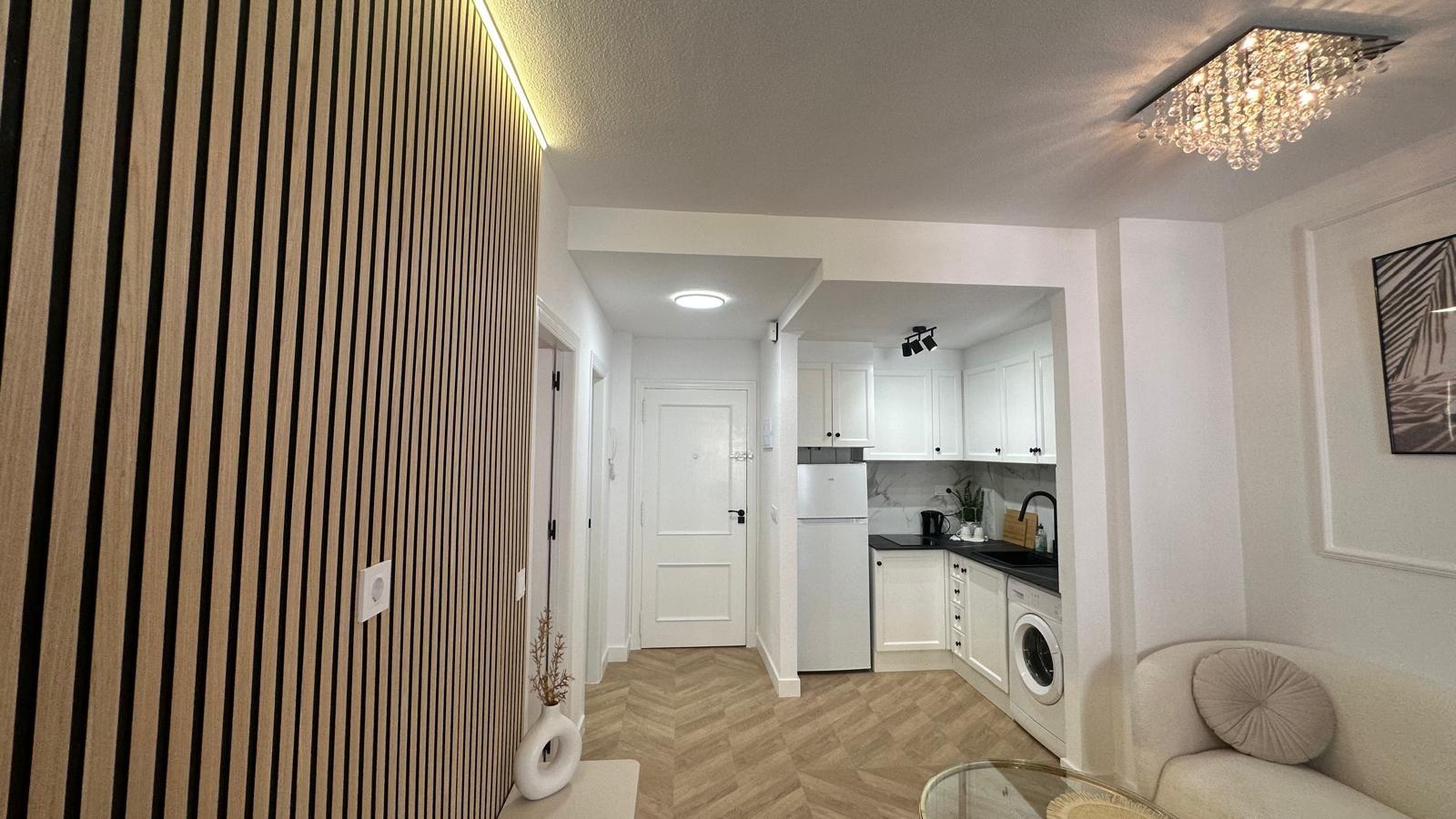 2 Bed, 1 Bath, ApartmentFor Sale, Torrevieja, Alicante