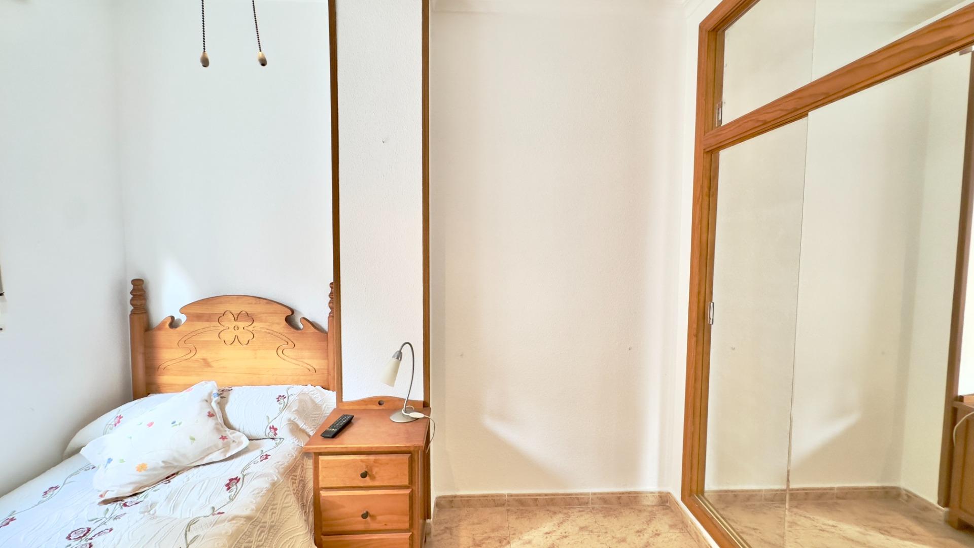 2 Bed, 1 Bath, ApartmentFor Sale, Torrevieja, Alicante