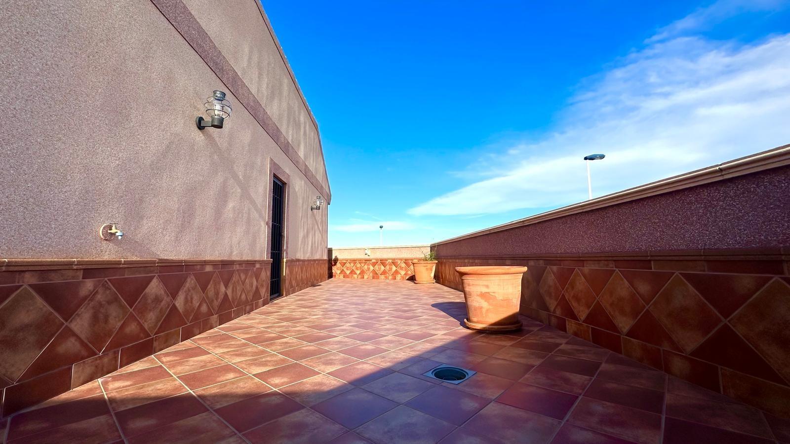 4 Bed, 3 Bath, HouseFor Sale, Torrevieja, Alicante