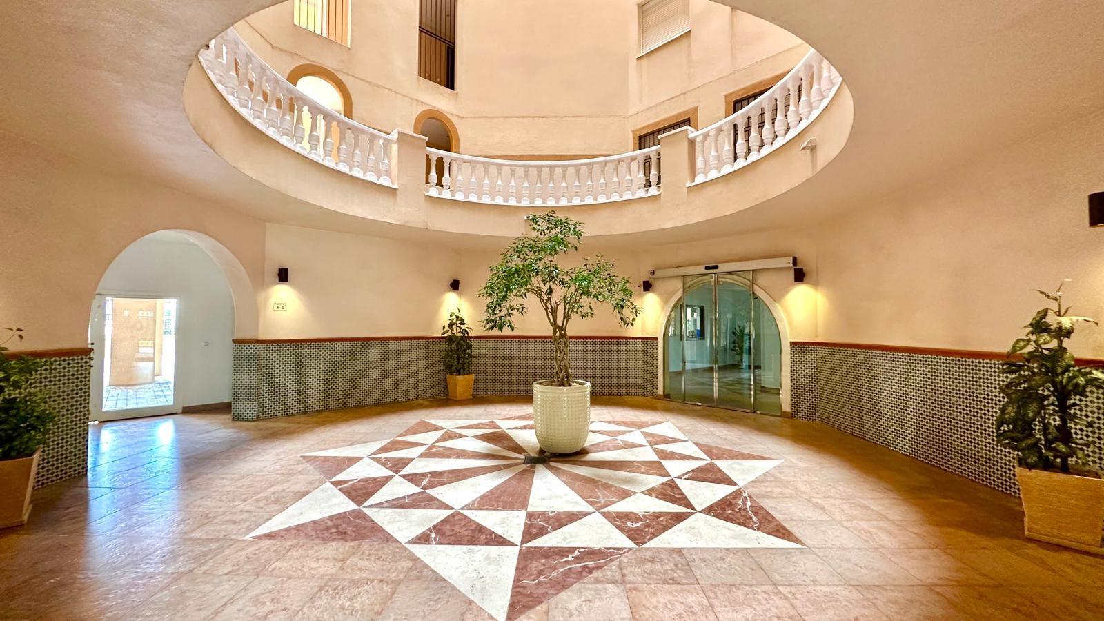 3 Bed, 2 Bath, ApartmentFor Sale, Torrevieja, Alicante