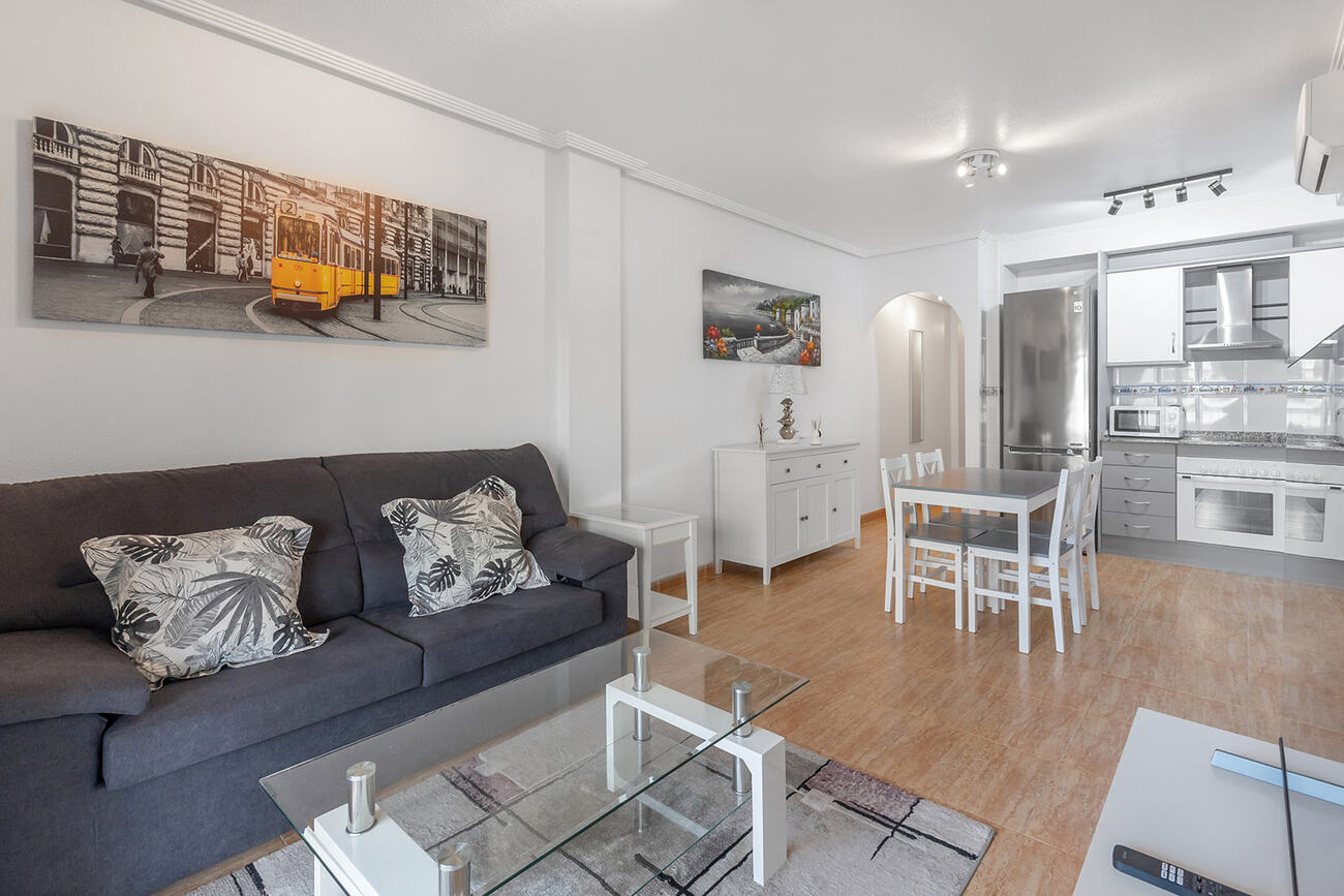 2 Bed, 1 Bath, ApartmentFor Sale, Orihuela Costa, Alicante