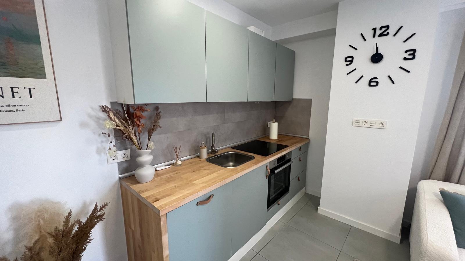 1 Bed, 1 Bath, ApartmentFor Sale, Torrevieja, Alicante