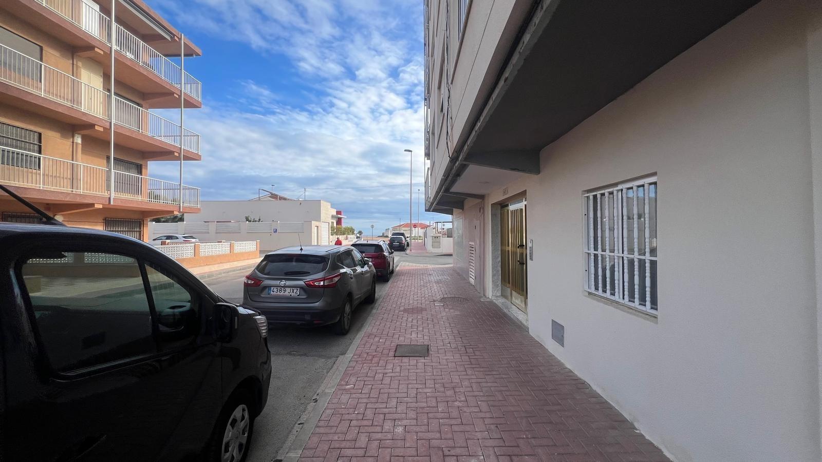 1 Bed, 1 Bath, ApartmentFor Sale, Torrevieja, Alicante