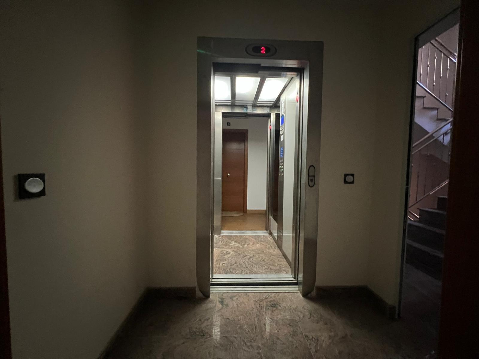 3 Bed, 2 Bath, ApartmentFor Sale, Torrevieja, Alicante