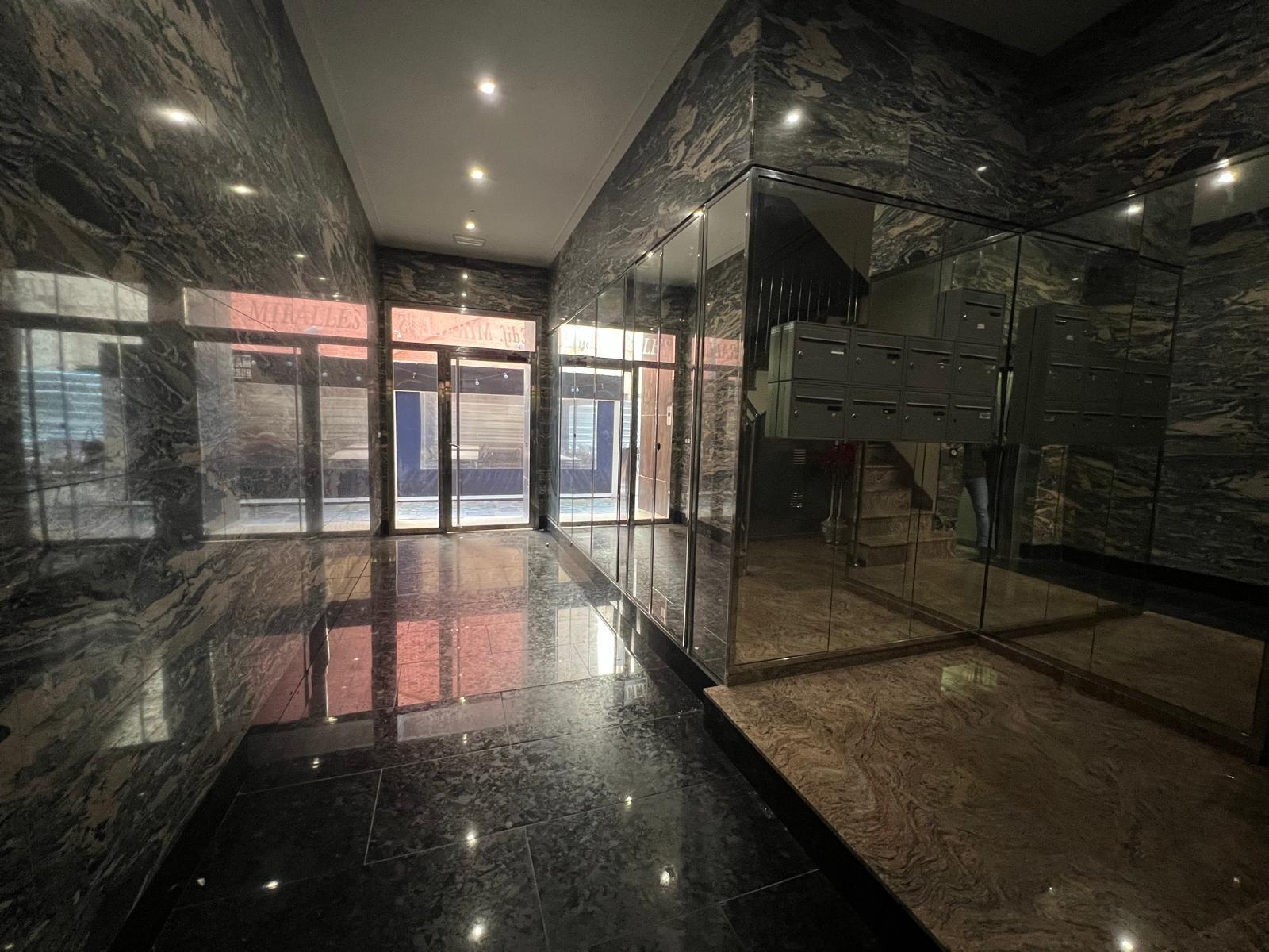 3 Bed, 2 Bath, ApartmentFor Sale, Torrevieja, Alicante