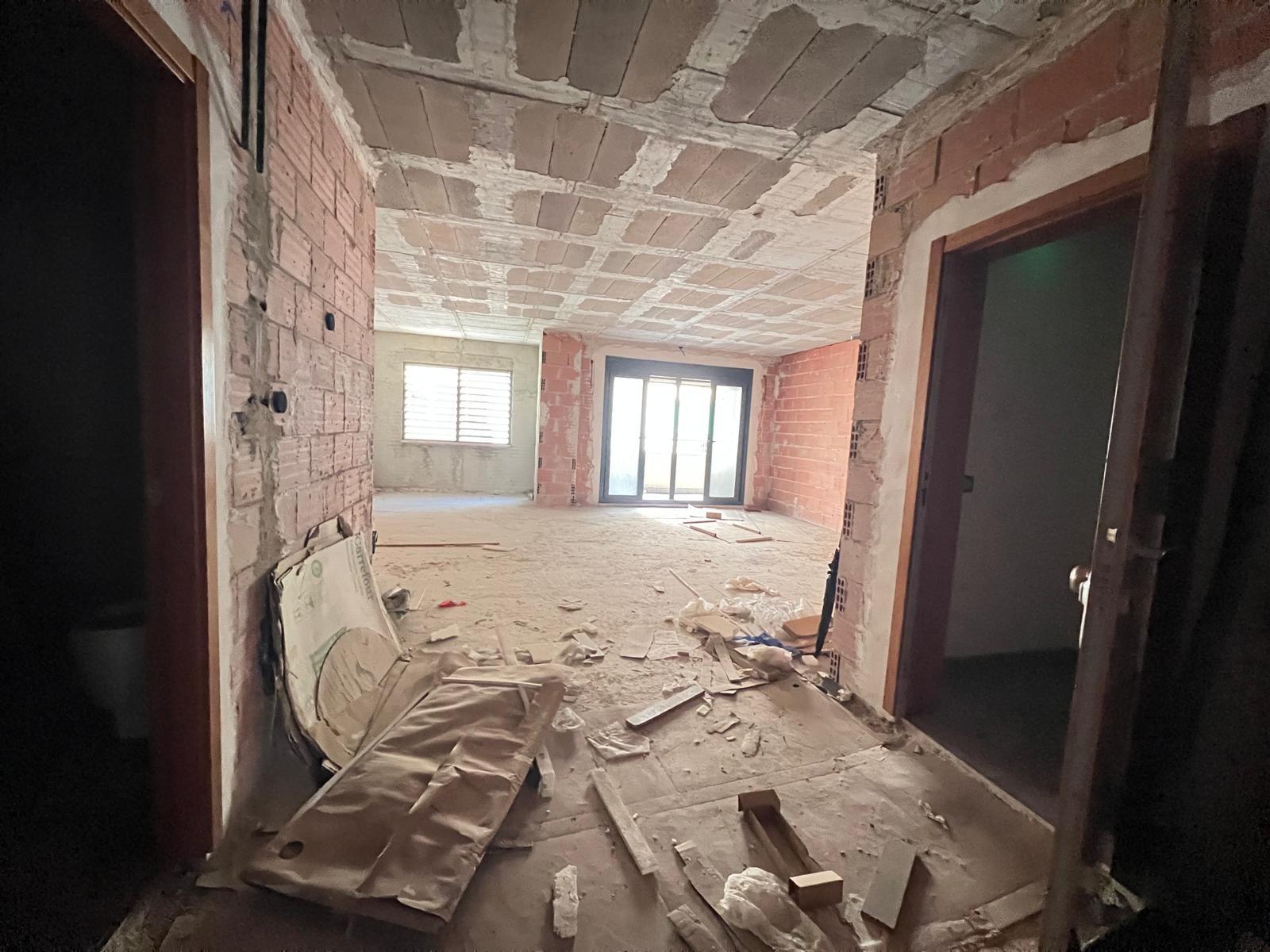 3 Bed, 2 Bath, ApartmentFor Sale, Torrevieja, Alicante