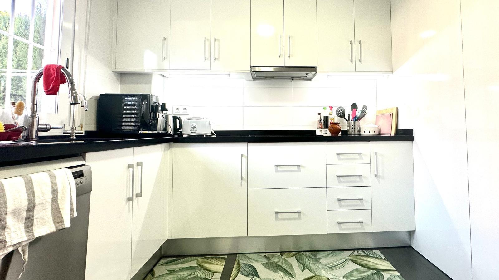 2 Bed, 1 Bath, HouseFor Sale, Torrevieja, Alicante