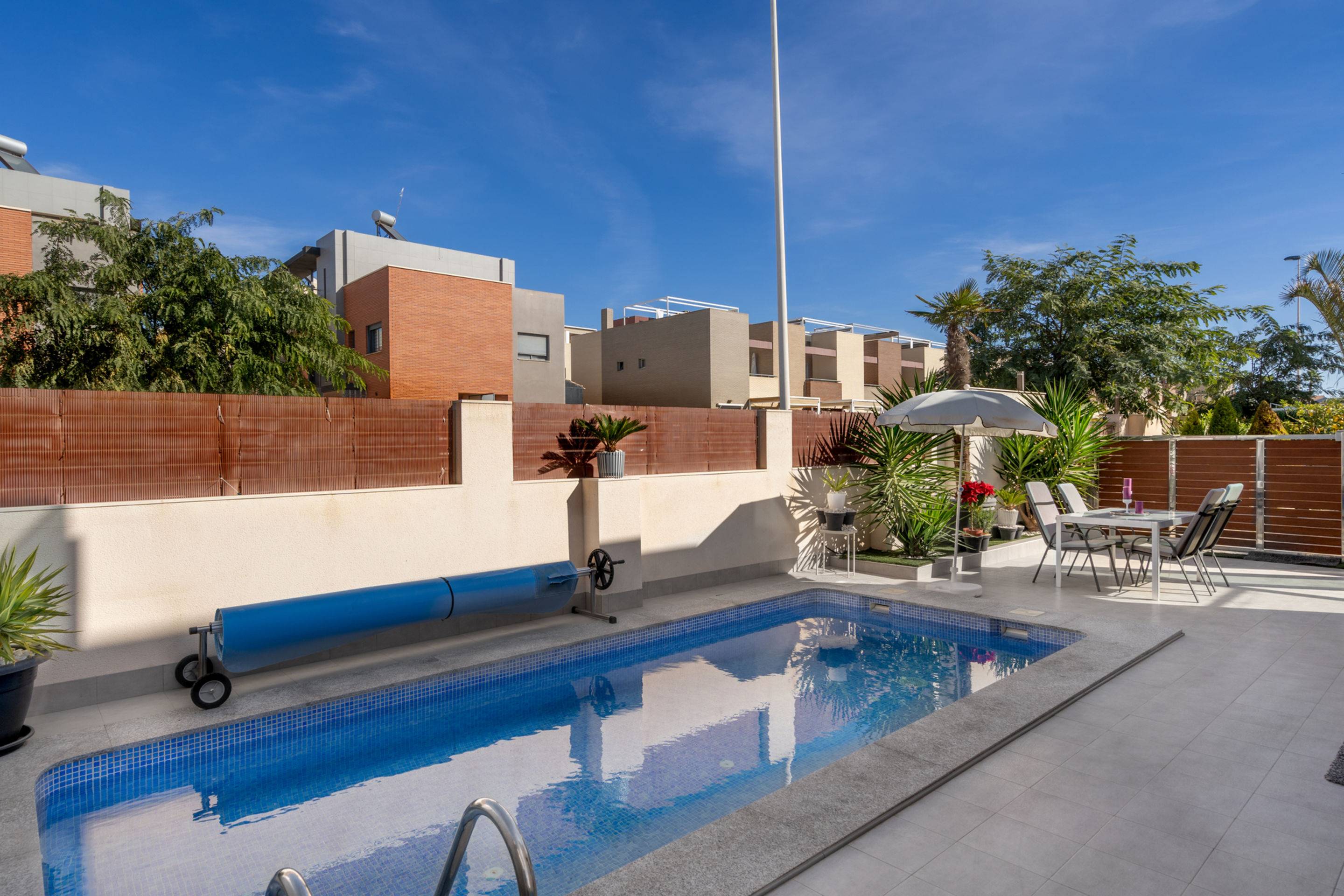 5 Bed, 3 Bath, HouseFor Sale, Torrevieja, Alicante