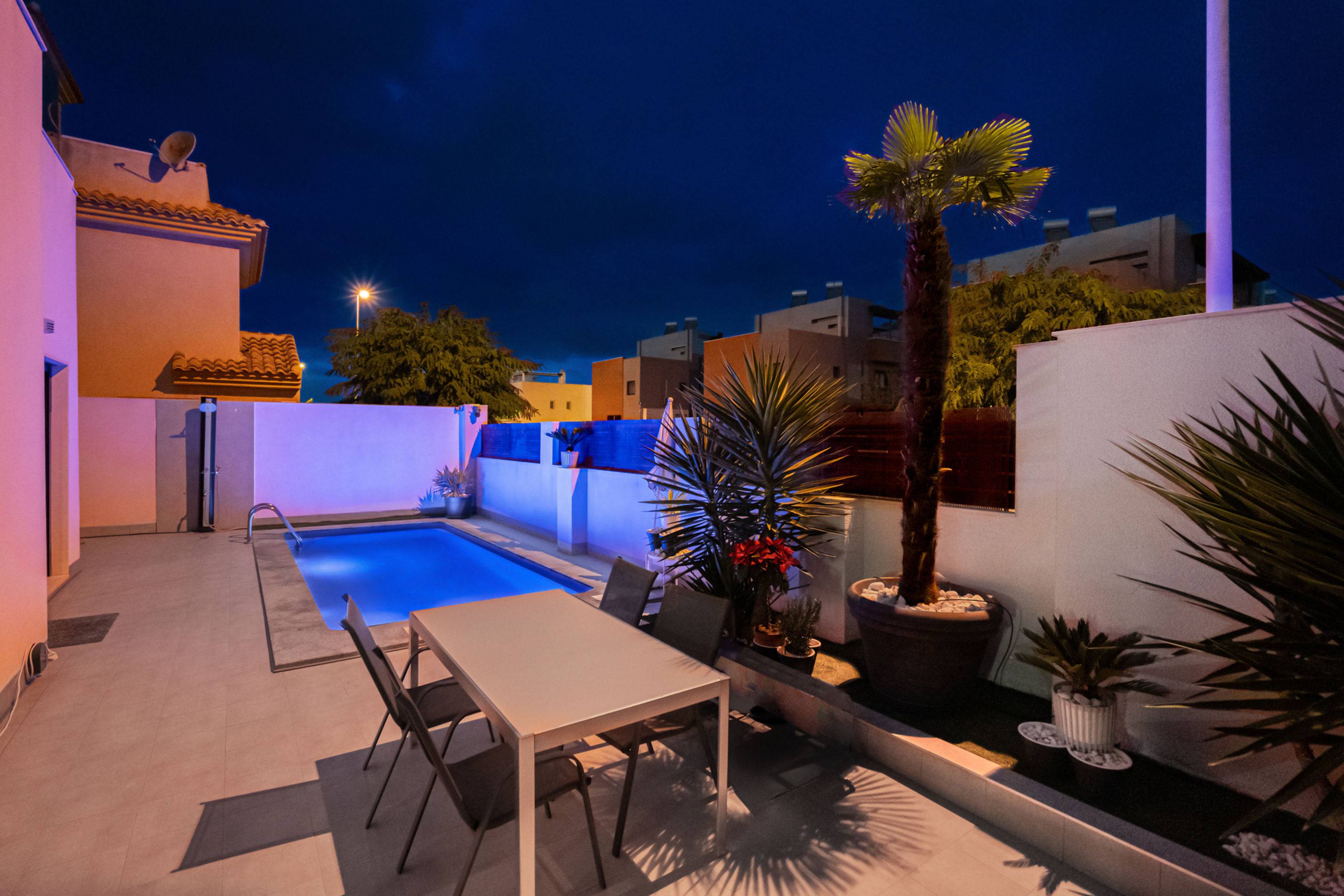 5 Bed, 3 Bath, HouseFor Sale, Torrevieja, Alicante