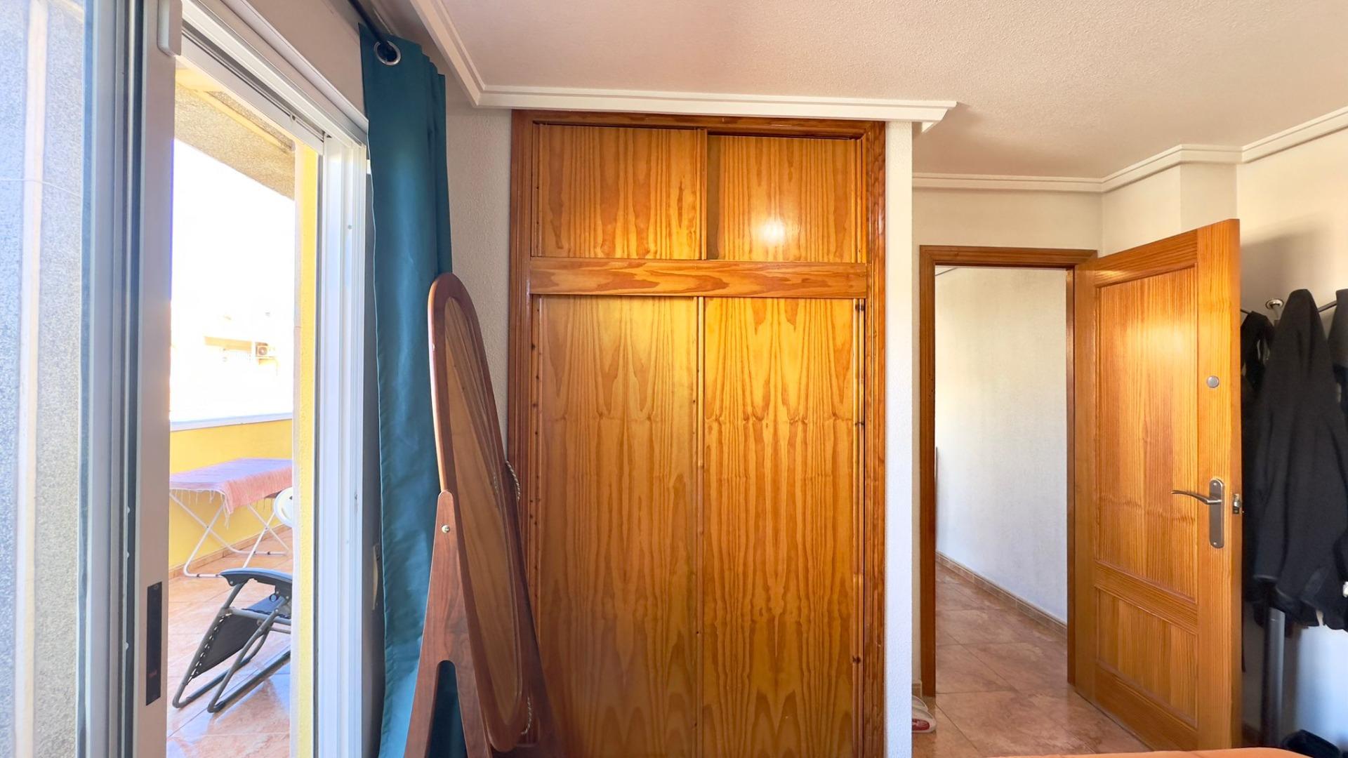 2 Bed, 1 Bath, ApartmentFor Sale, Torrevieja, Alicante