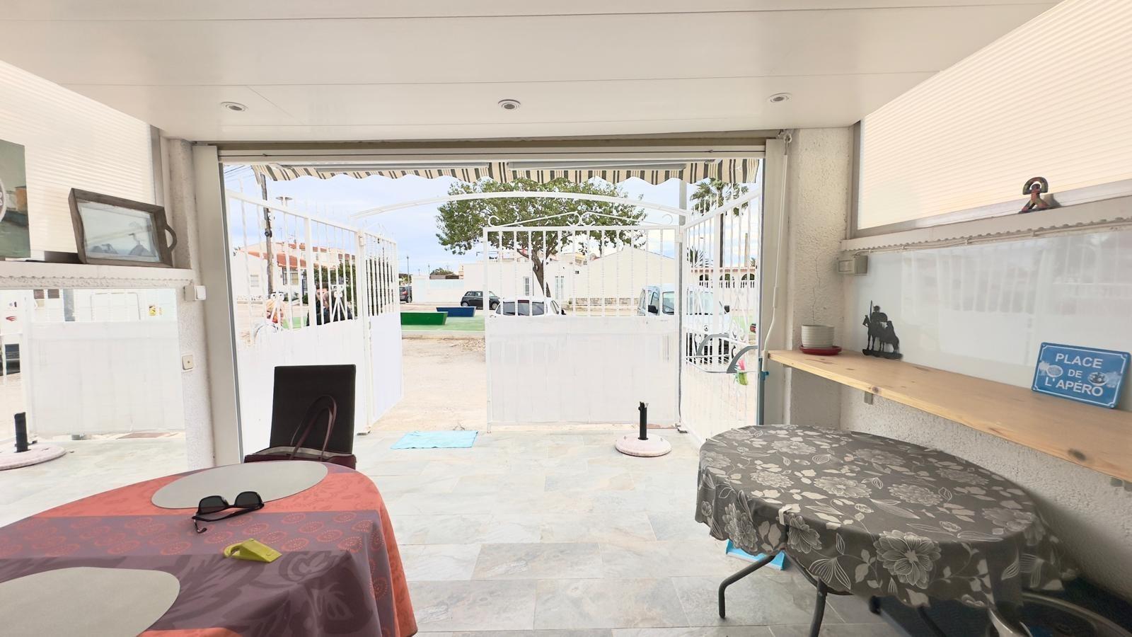2 Bed, 1 Bath, HouseFor Sale, Torrevieja, Alicante