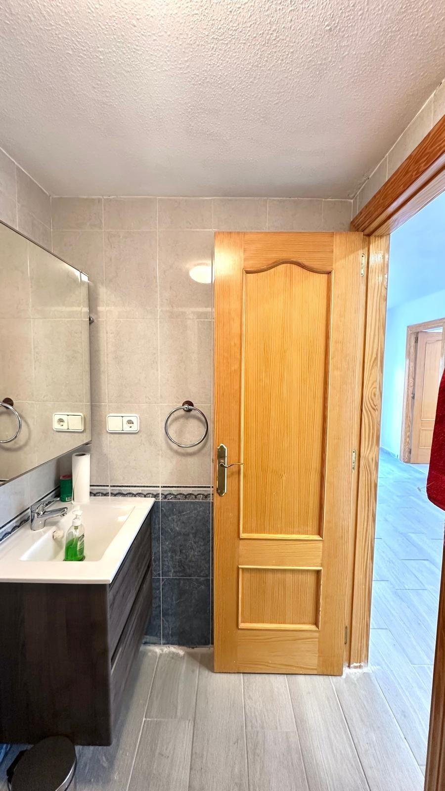 3 Bed, 2 Bath, HouseFor Sale, Torrevieja, Alicante