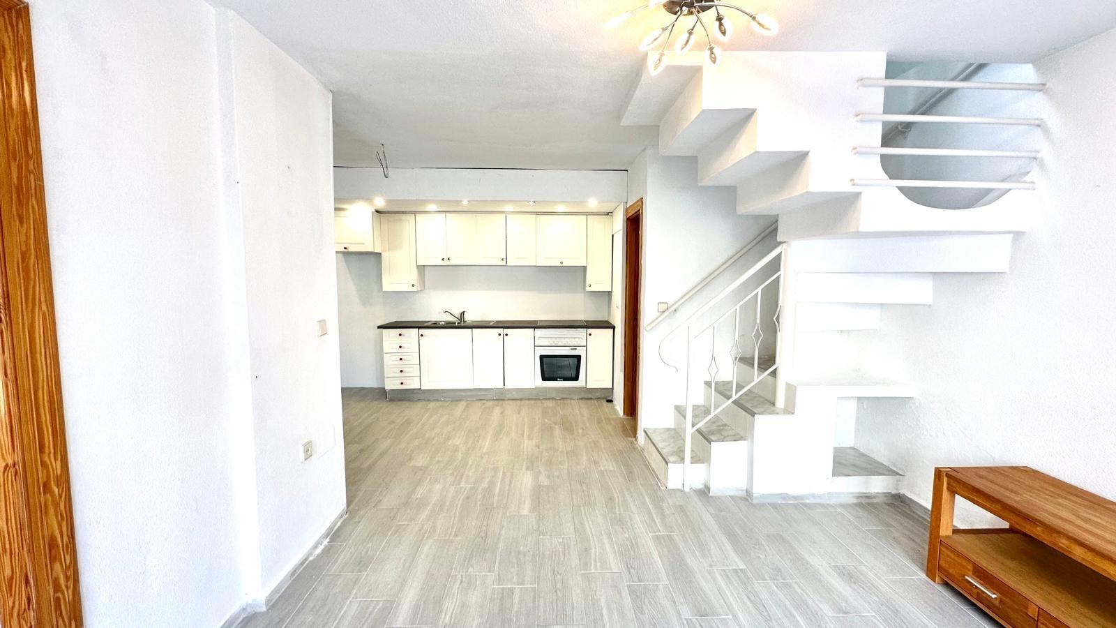 3 Bed, 2 Bath, HouseFor Sale, Torrevieja, Alicante