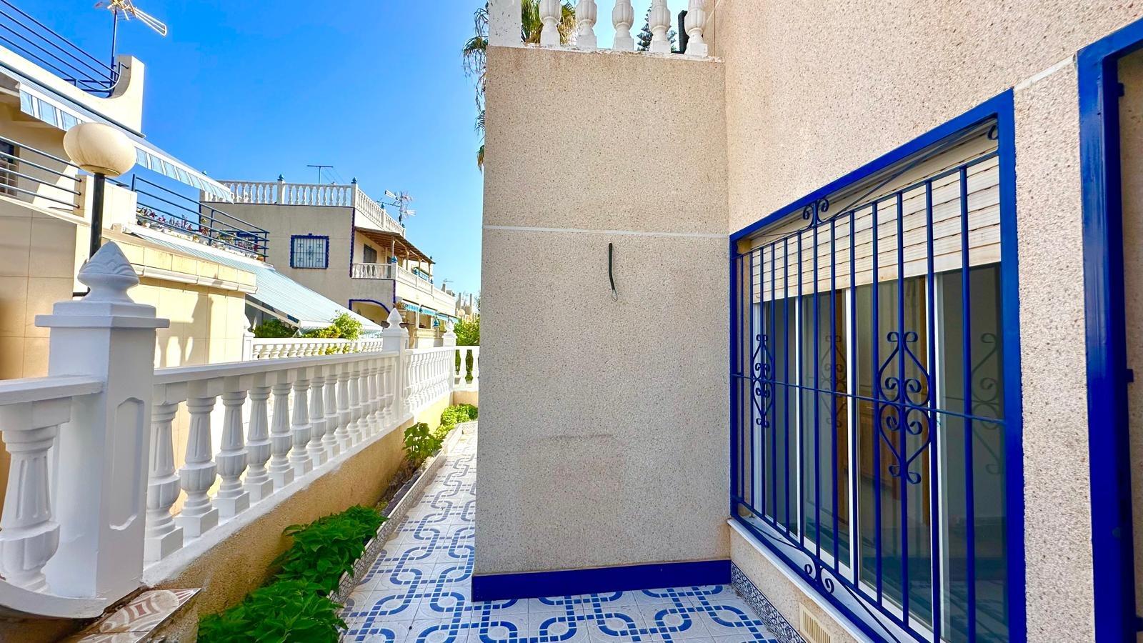 3 Bed, 2 Bath, HouseFor Sale, Torrevieja, Alicante