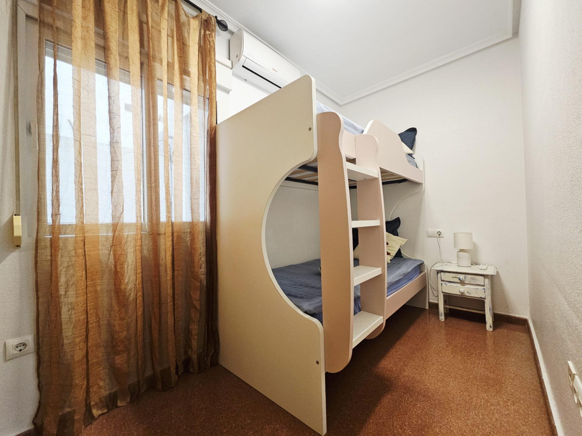 3 Bed, 2 Bath, ApartmentFor Sale, Torrevieja, Alicante