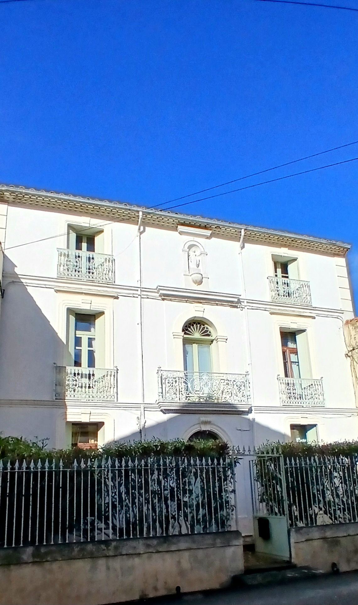 7 Bed, 4 Bath, HouseFor Sale, Autignac, Herault, Languedoc-Roussillon, 34480