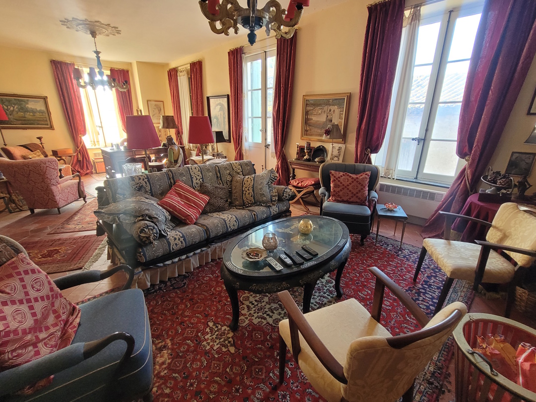 6 Bed, 4 Bath, HouseFor Sale, Capestang, Herault, Languedoc-Roussillon, 34310