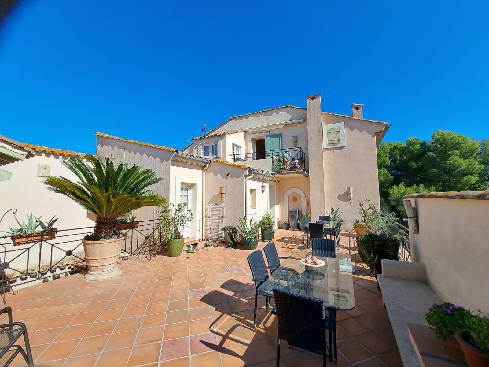 6 Bed, 4 Bath, HouseFor Sale, Capestang, Herault, Languedoc-Roussillon, 34310