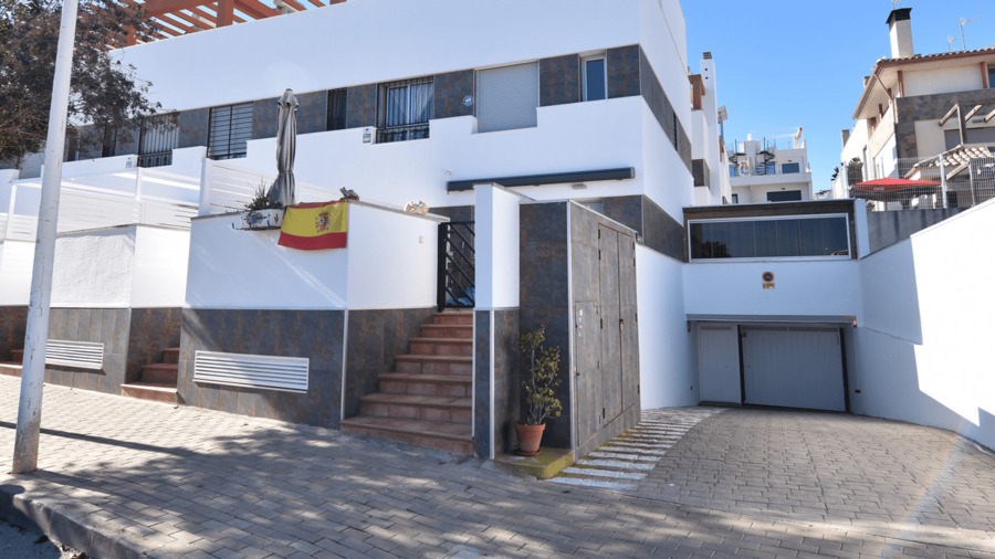 3 Bed, 2 Bath, HouseFor Sale, Guardamar Del Segura, Alicante
