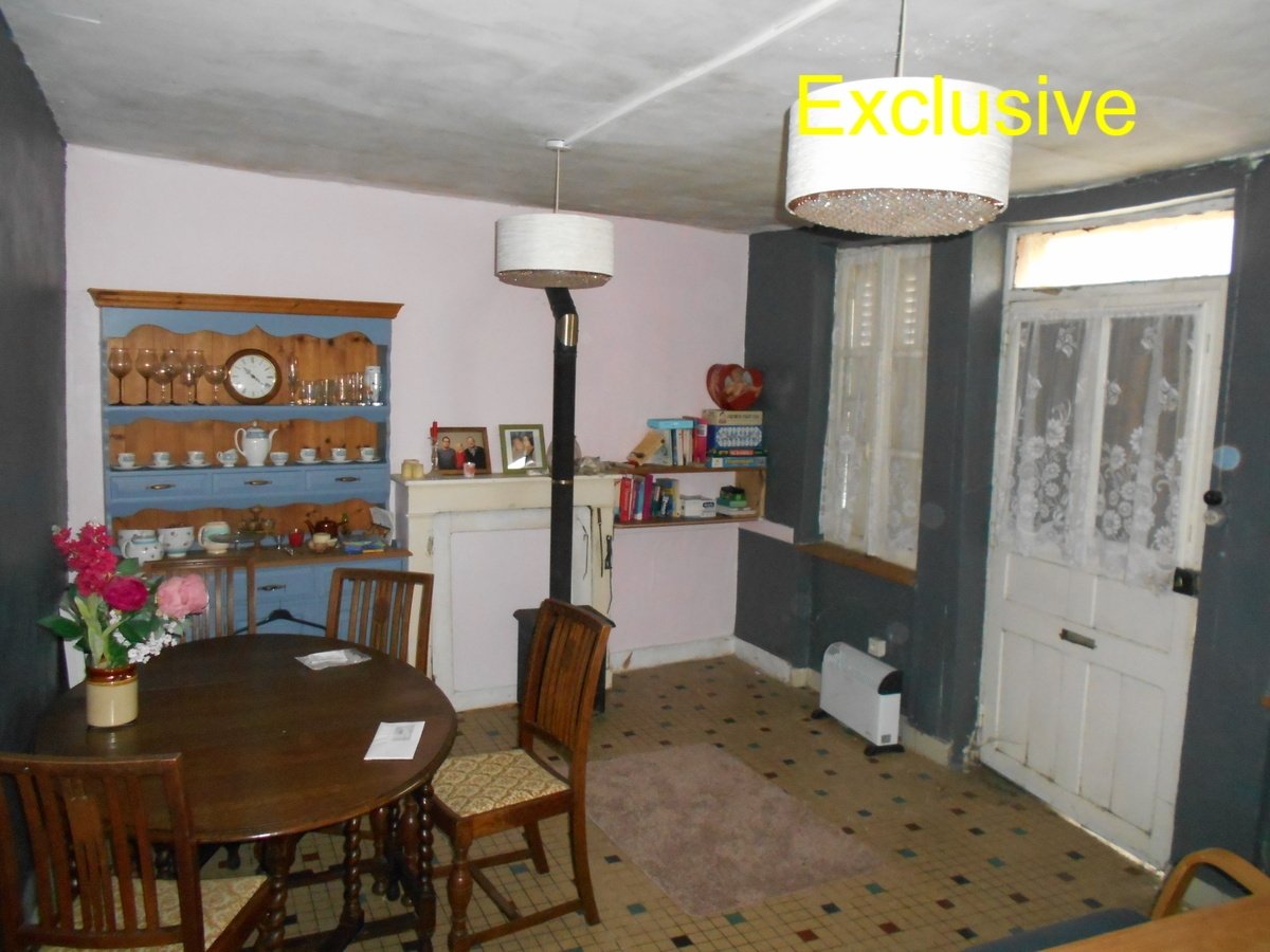 2 Bed, 1 Bath, HouseFor Sale, Pré-en-Pail-Saint-Samson, Pays-de-la-Loire, 53140