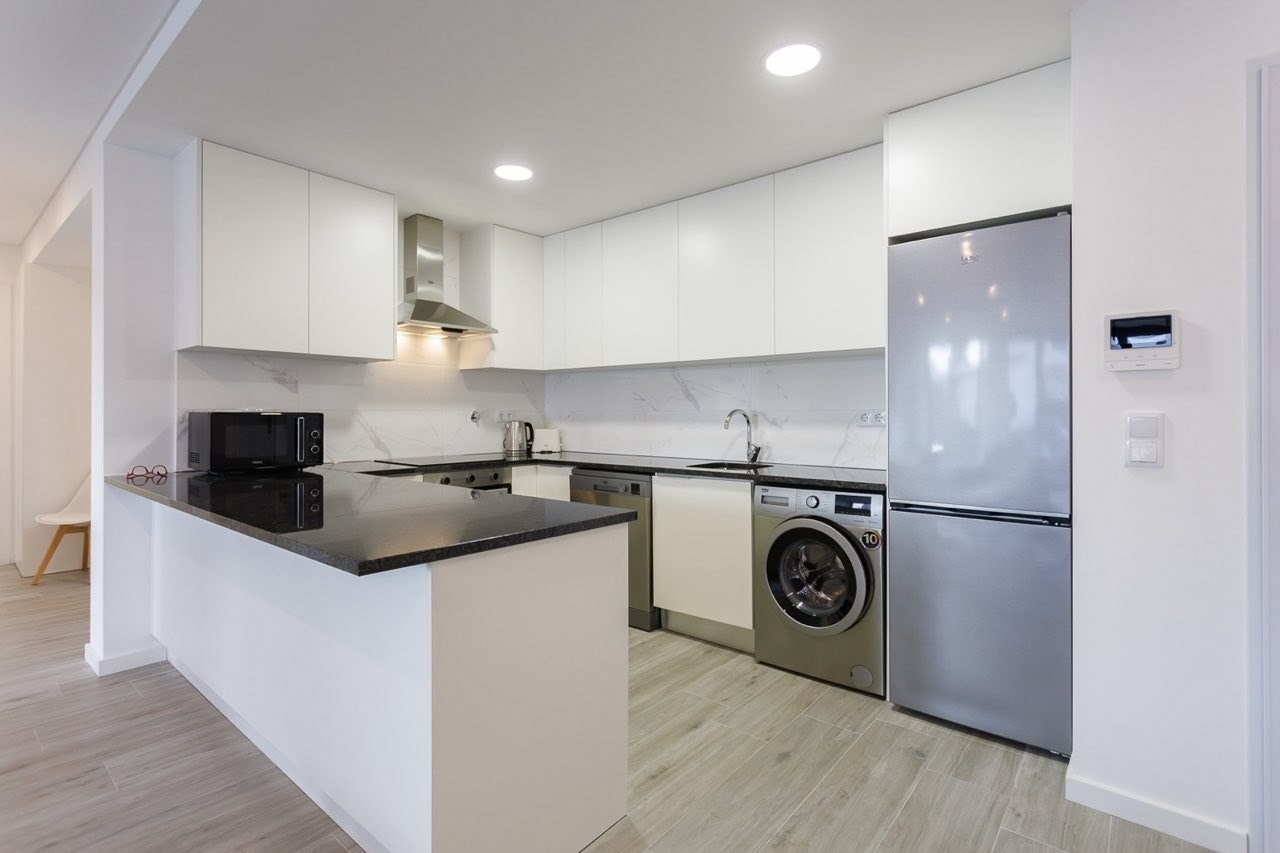 2 Bed, 2 Bath, ApartmentFor Sale, São Martinho do Porto, Leiria, 2460-666